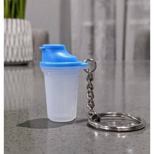 Tupperware Miniature EZ Small Quick Shaker Keychain Light Blue Top New